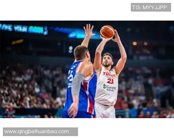 男篮世界杯预选赛土耳其对决精彩瞬间及赛后分析 男篮世界杯预选赛土耳其对决精彩瞬间及赛后分析